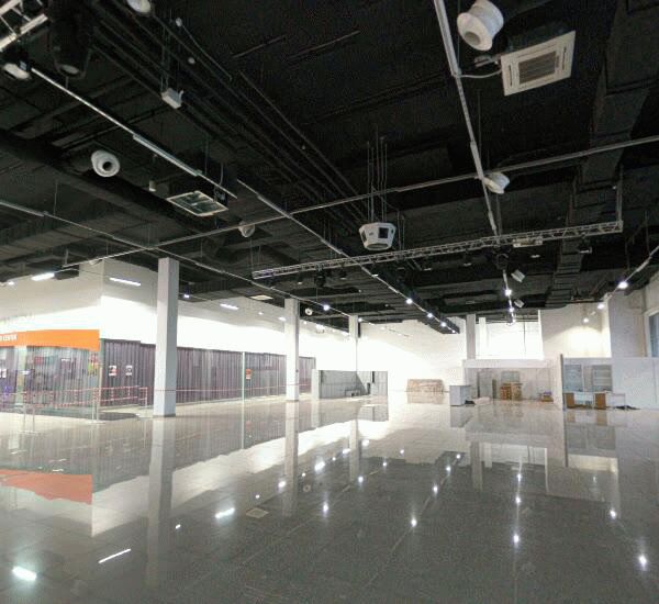 Банкомат Сбербанка России по адресу просп. Октября,  д. 36